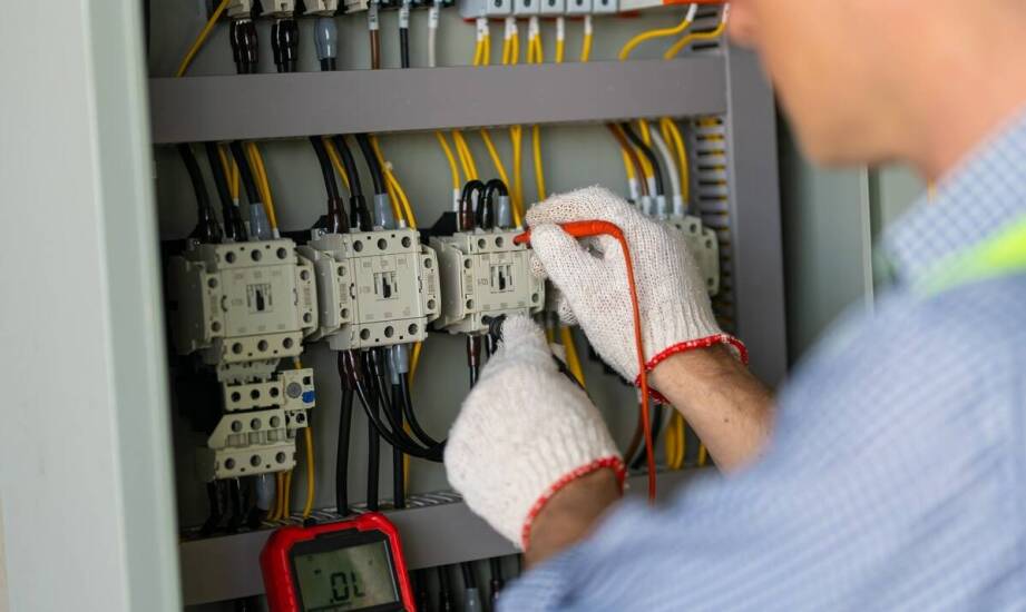 Rola wzbudzającej stacji w zwiększeniu bezpieczeństwa instalacji przeciwpożarowych