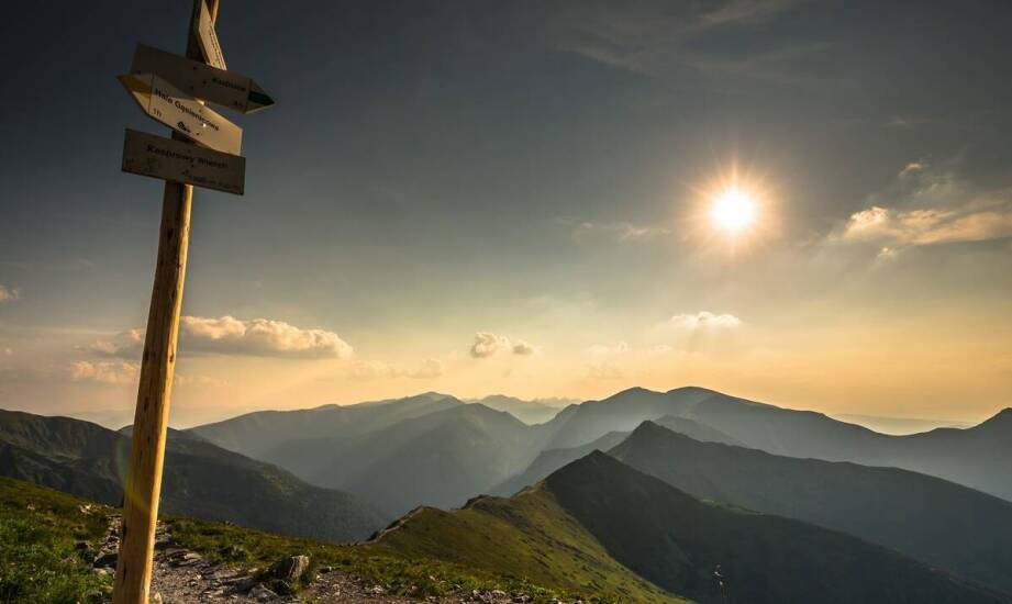 Odkryj uroki przyrody wokół hoteli w Opalenicy podczas weekendowego wypadu.