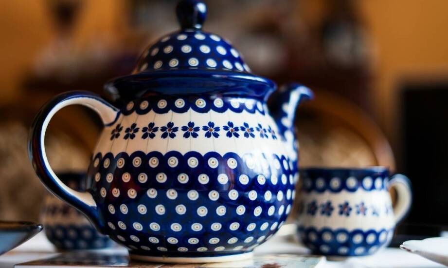 The aesthetics and functionality of Bolesławiec ceramics in daily life