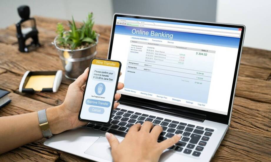 Jakie korzyści niesie ze sobą integracja ewidencji przychodów z online bankowością?