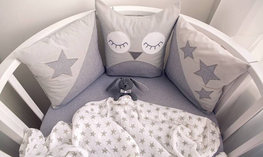 Jak za pomocą poduszek stworzyć przytulną atmosferę w pokoju dziecka?