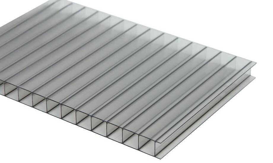 Czy komorowy poliwęglan to idealny materiał na nowoczesne dachy?