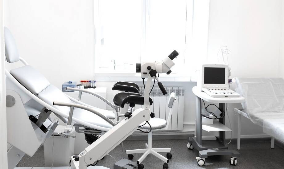 Jak dobrać dopasowany do indywidualnych potrzeb pacjenta specjalistyczny sprzęt medyczny?