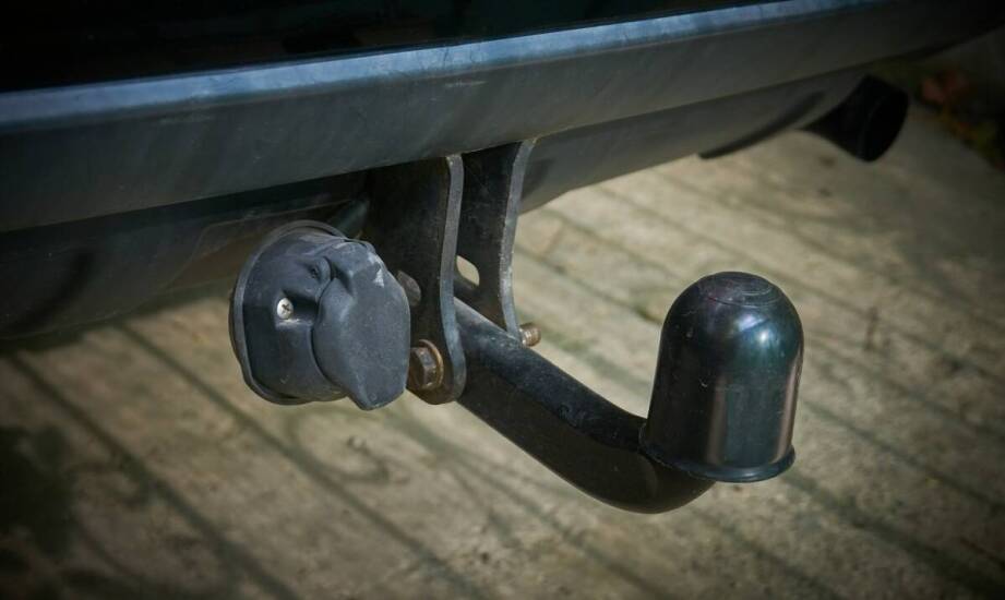 Estetyczne i funkcjonalne aspekty zaślepek do haka holowniczego