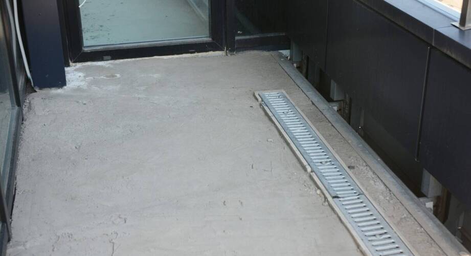 Betonrinnen in Entwässerungssystemen für den Wohnungsbau