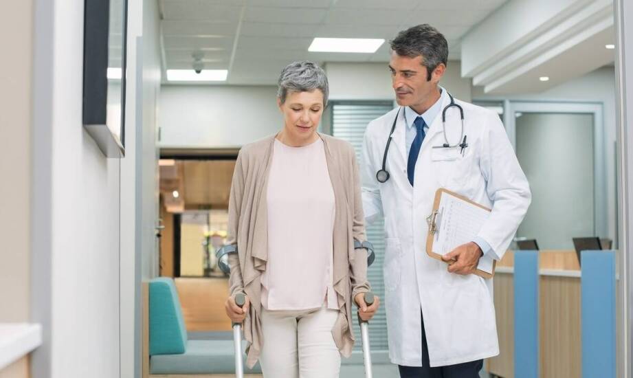 Czy po operacji żylaków można chodzić?