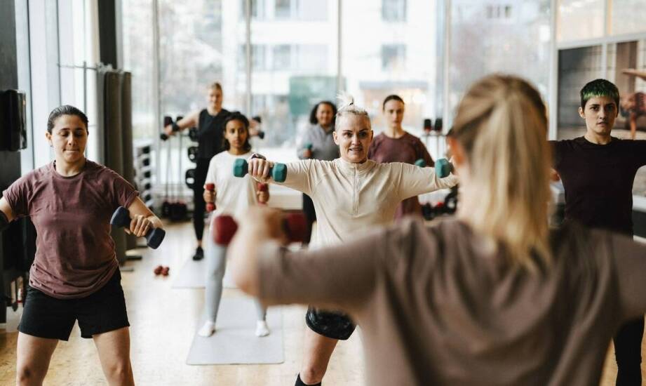 Cross Fitness dla początkujących: od czego zacząć, aby uniknąć kontuzji?