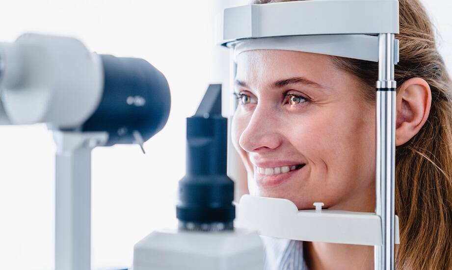 Jakie są najczęstsze przyczyny wizyt u okulisty i jak się do nich przygotować?