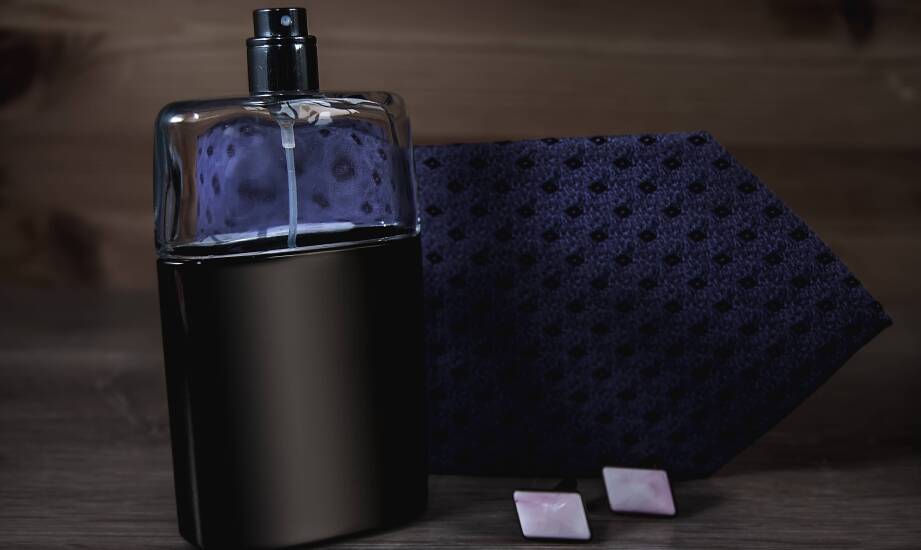 Jakie męskie perfumy zamienniki pasują do eleganckiego stylu?