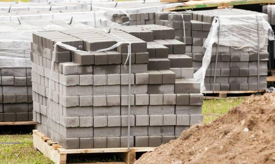 Jak prefabrykowane betonowe elementy mogą zmniejszyć koszty budowy?