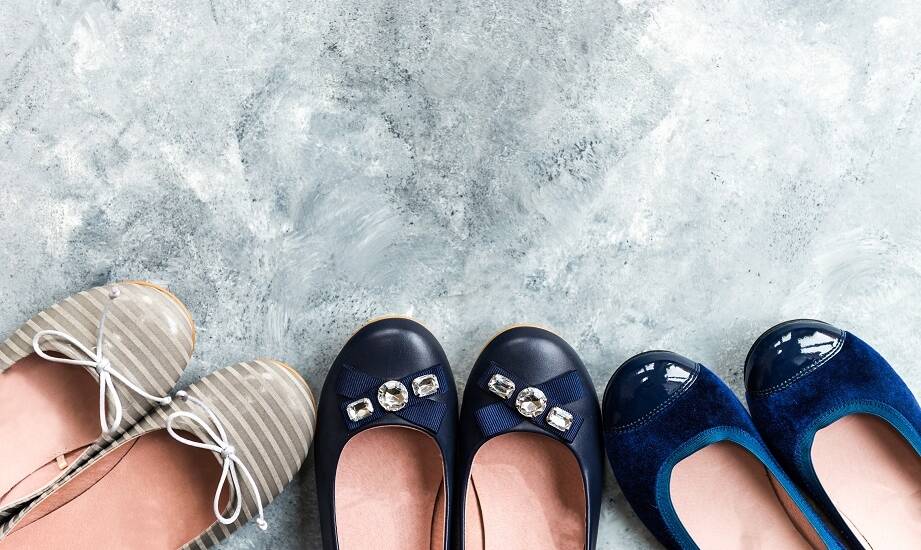 Modne kolory wśród damskich pantofli na bieżący sezon