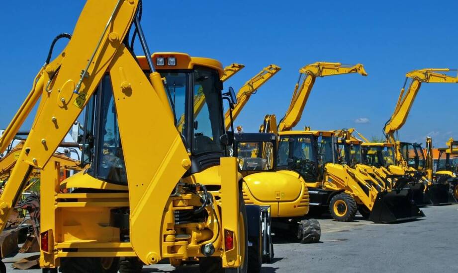 Jak konkurencyjne ceny wynajmu wpływają na wybór budowlanych maszyn?