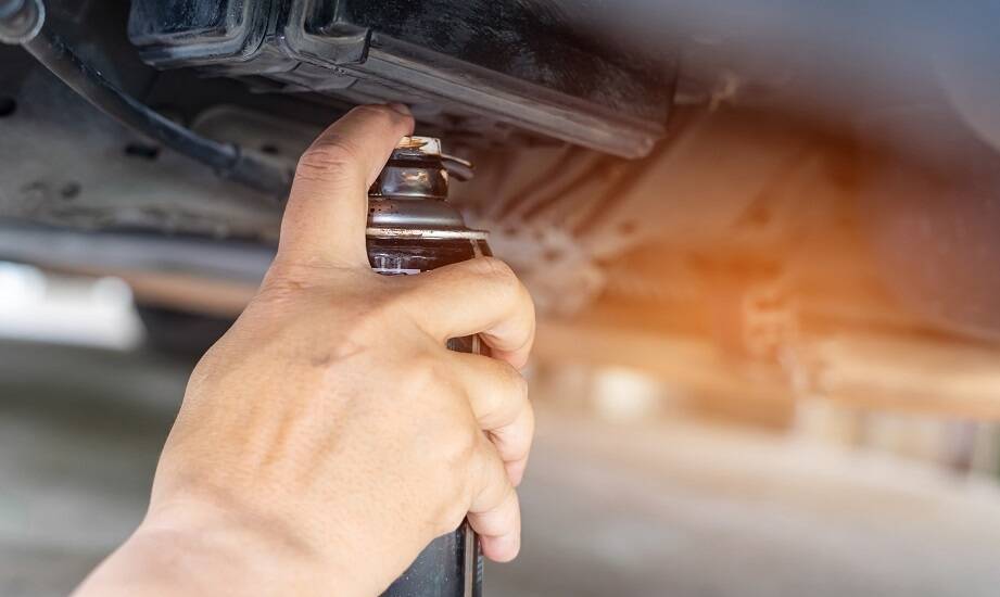 Wpływ regularnej antykorozyjnej konserwacji na estetykę pojazdu