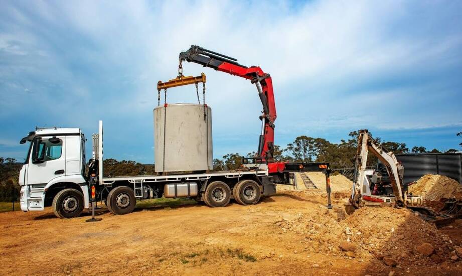 Jak wynajem HDS usprawnia transport nietypowych elementów budowlanych?