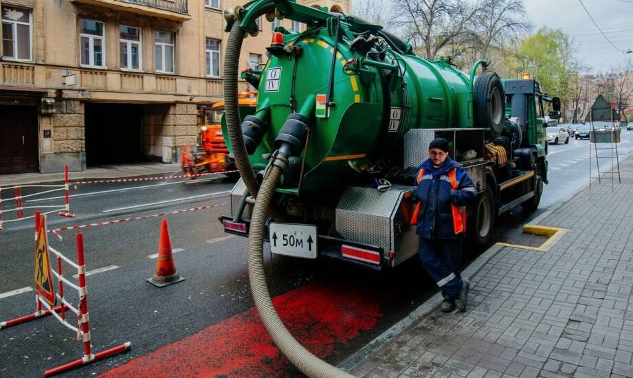 Nowoczesne technologie w czyszczeniu kanalizacji – co dzisiejsze firmy oferują?