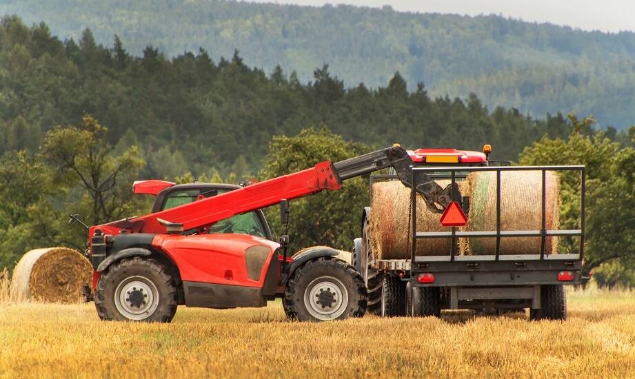 Jakie funkcje oferują nowoczesne ładowarki JCB dla rolników?