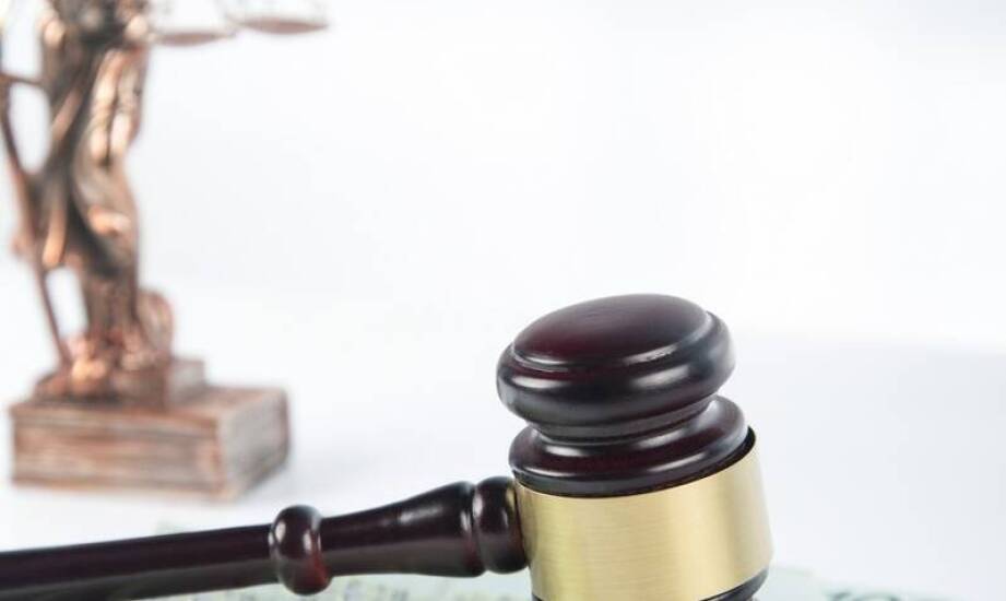 Proces odzyskiwania należności z pomocą sądowego komornika