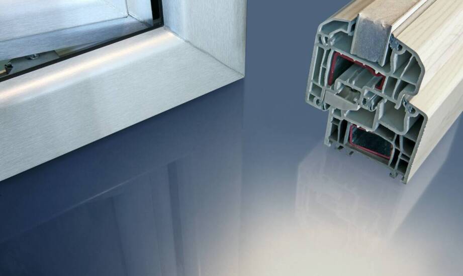 Lakierowane stalowe parapety jako element nowoczesnego designu elewacji