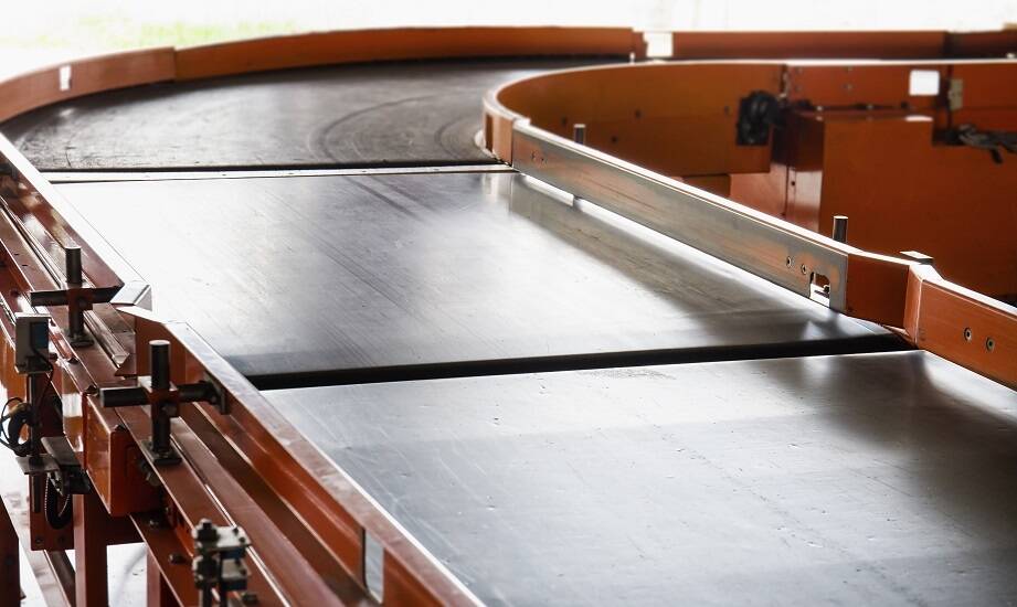 Zastosowanie taśmowych przenośników w przemyśle wydobywczym – główne korzyści