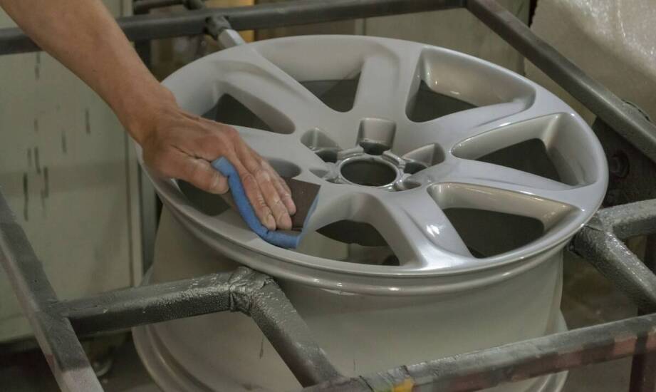 Efektywność naprawy aluminiowych felg w porównaniu do ich wymiany