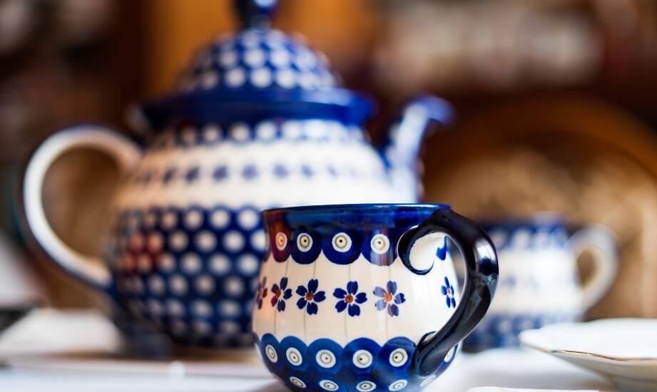 Nowoczesne wzory na kubkach w Bolesławcu: inspiracje i innowacje