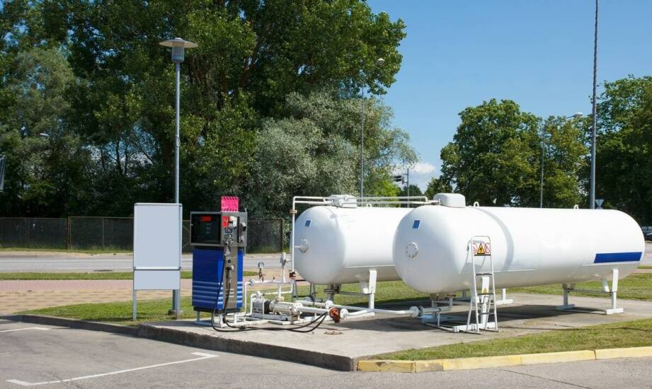 Zbiorniki na paliwo dla przemysłu – jakie możliwości oferują?
