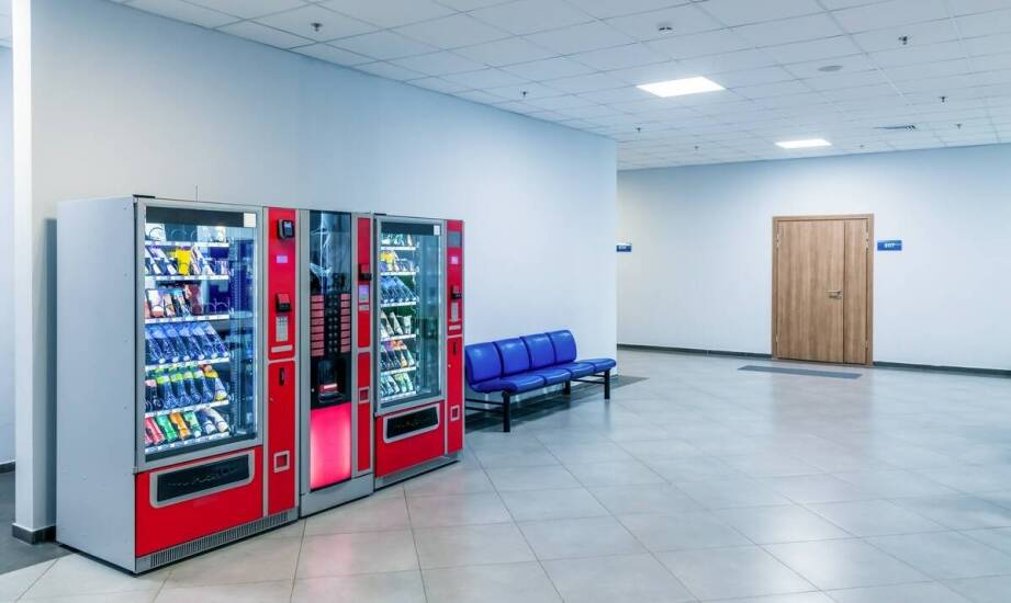 Automaty vendingowe w biurowcach – korzyści dla pracowników i dla pracodawców