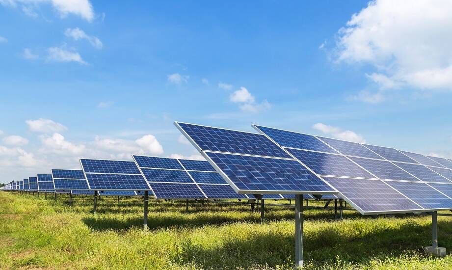 Techniki koszenia fotowoltaicznych farm zwiększające efektywność energetyczną