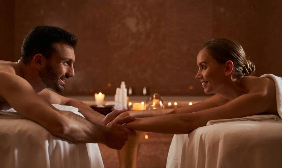 Masaż dla par na cztery ręce – synchronizacja dotyku i emocji