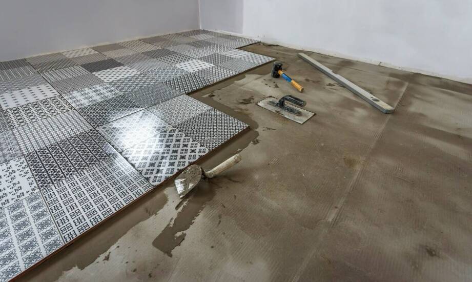 Jakie są główne zalety cieńszej warstwy anhydrytowych wylewek?