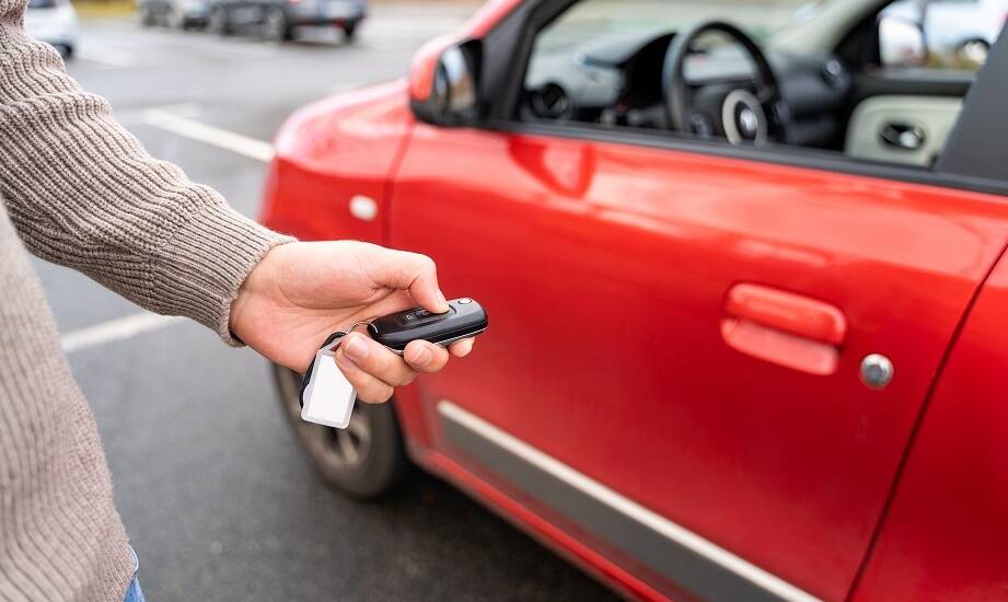 Wynajem aut na Rodos: Dlaczego to najlepszy sposób na zwiedzanie tej wyspy?