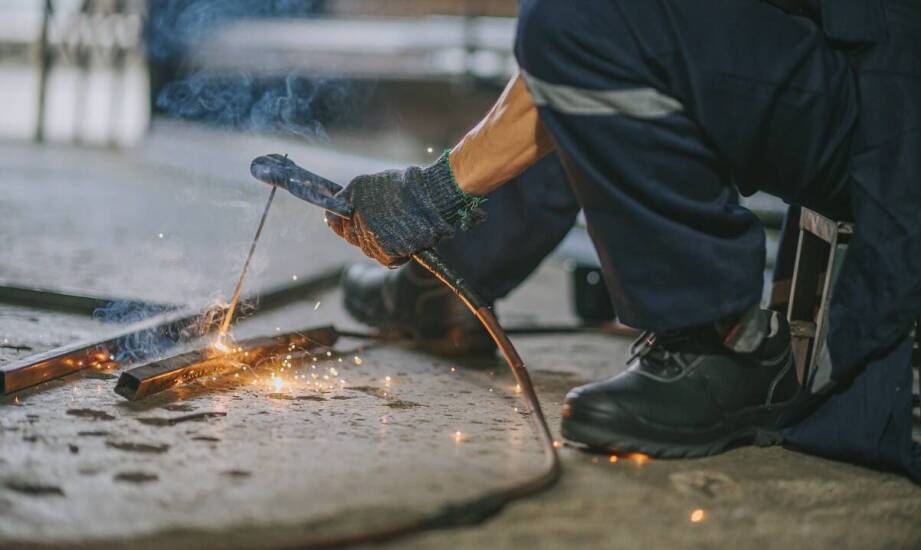 Jak lutospawanie wspiera tworzenie komponentów o precyzji wysokiej?