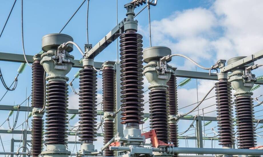 Jak zwiększyć pojemność wysokonapięciowych magazynów energii bez przerywania pracy systemu?