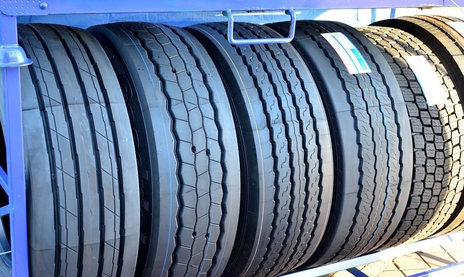 Wybór ciężarowych opon a różnorodność dostępnych na rynku rozmiarów