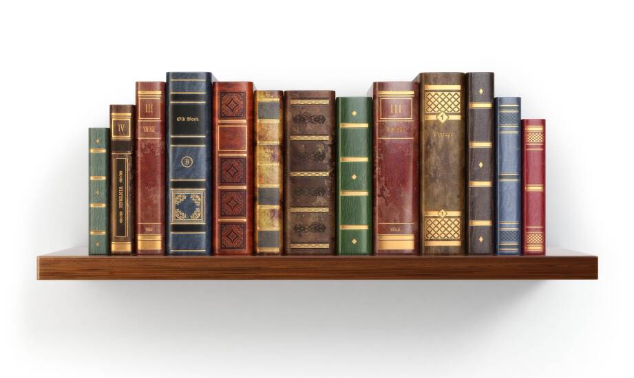 Jakie są zalety montażu drewnianych półek na książki w biurze domowym?