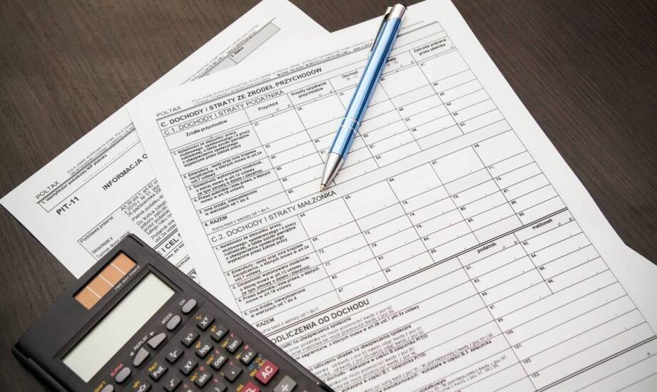 Obsługa deklaracji podatkowych przez biuro rachunkowe – co oferują specjaliści?