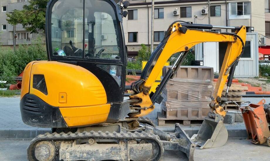 Korzyści z wynajmu budowlanego sprzętu dla firm realizujących krótkoterminowe projekty