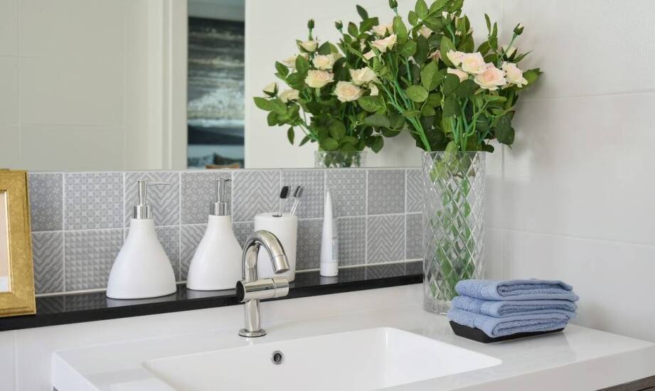Nowoczesne umywalki łazienkowe – trendy, które odmienią Twoje wnętrze