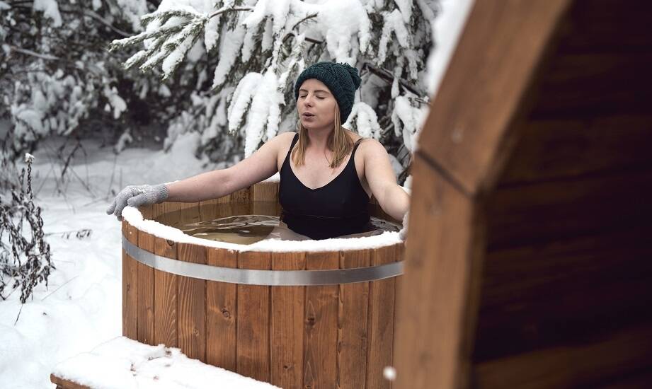 Jakie są zalety korzystania z balii do schładzania przez cały rok?