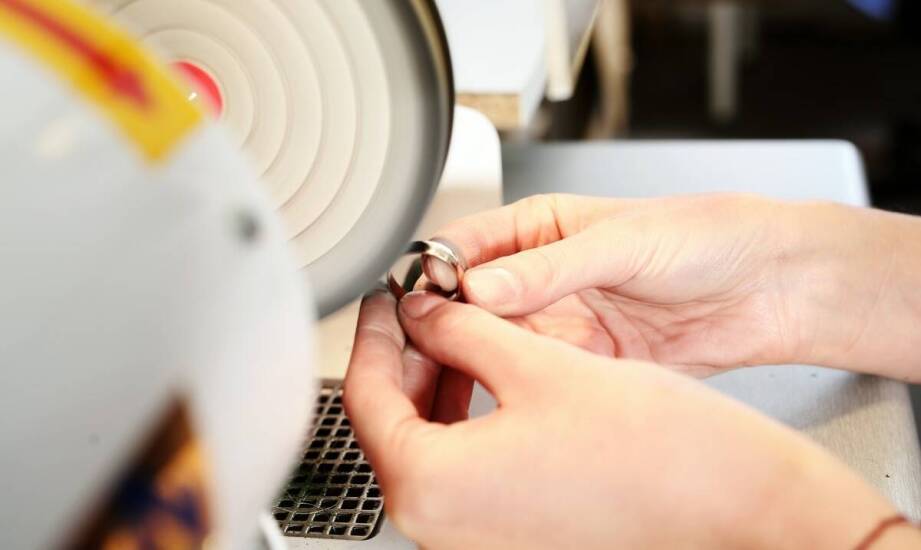 Wpływ technologii galwanizacji na innowacyjność w jubilerstwie