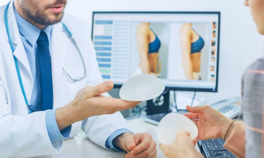 Jakie są różnice między różnymi technikami powiększania biustu?