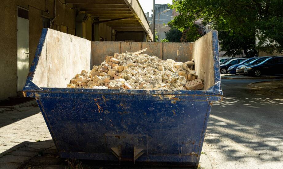 Wodurch zeichnen sich Kastencontainer DIN 30720-1 aus?