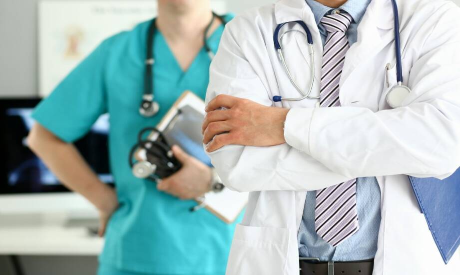 Medycyna pracy: co warto wiedzieć przed wyborem lekarza i badań