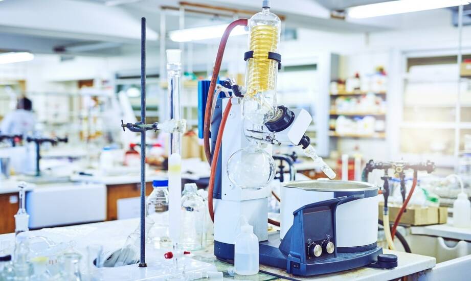 Autoklawy medyczne i laboratoryjne: co warto wiedzieć przed zakupem