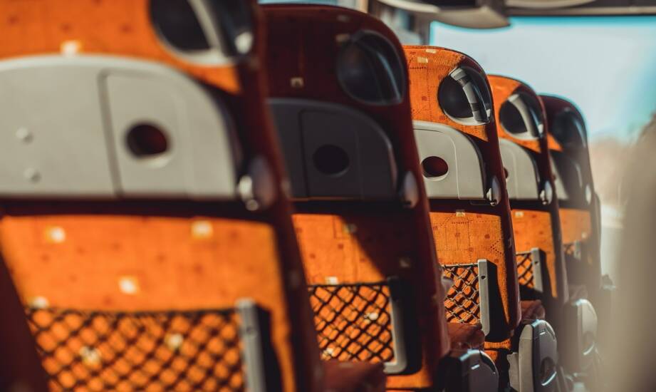 Szekle transportowe: co warto wiedzieć przed wyborem i zastosowaniem