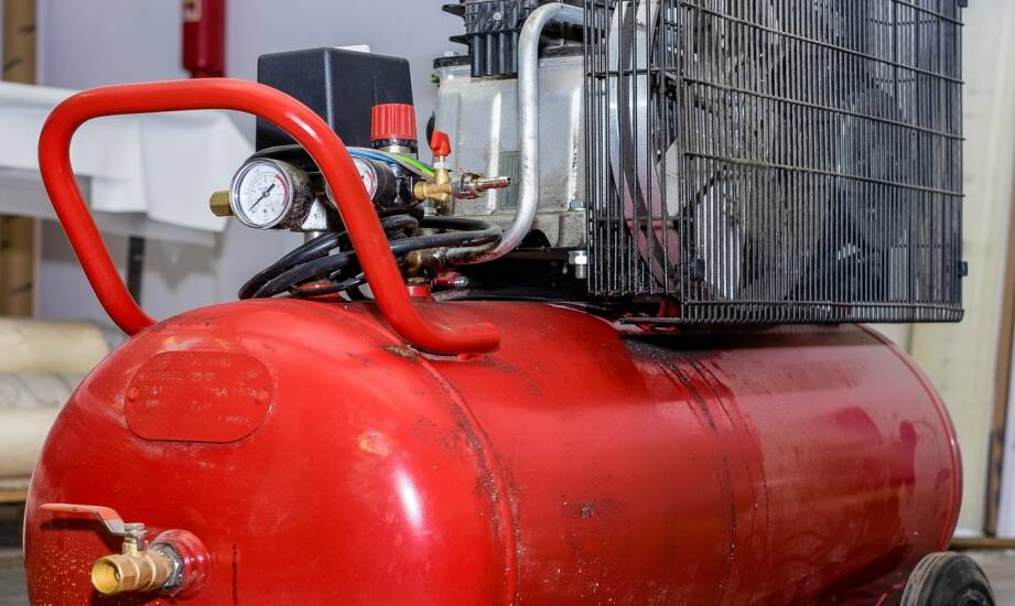 Zastosowania i rodzaje zbiorników sprężonego powietrza: co warto wiedzieć