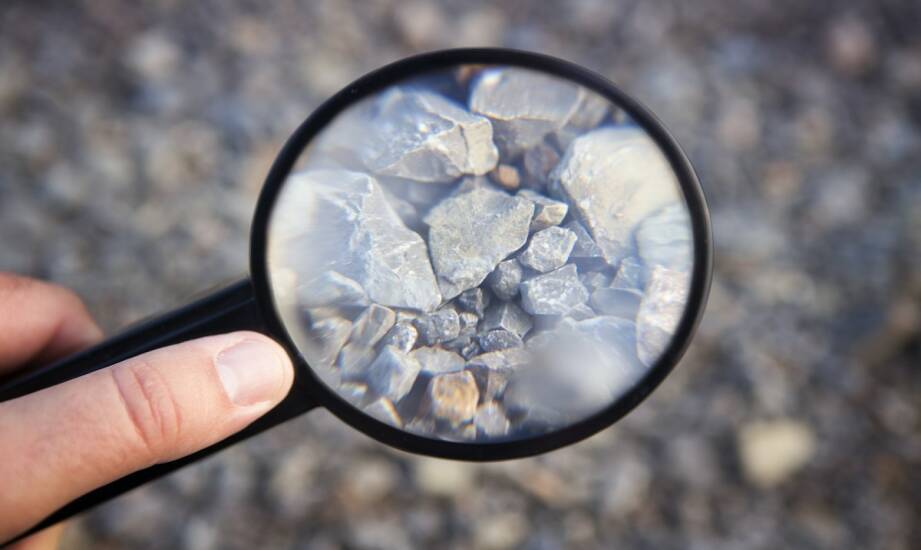Właściwości i zastosowania wypełniacza mineralnego kwarcowego: co warto wiedzieć