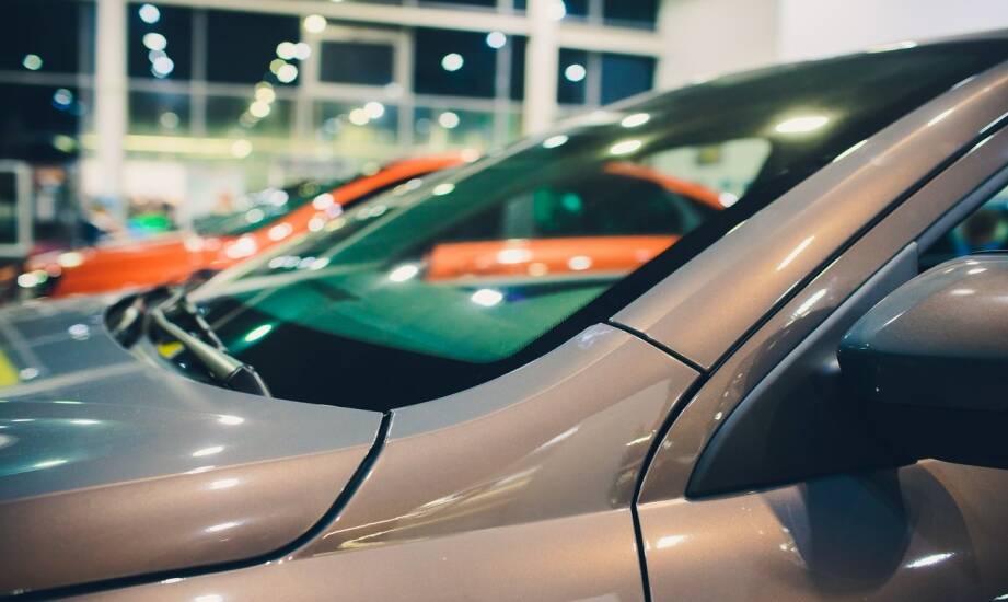 Samochody Mercedes dostępne od ręki: co warto wiedzieć przed zakupem