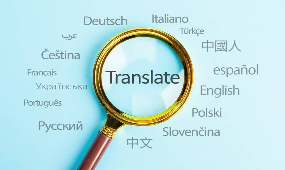 Tłumaczenia przysięgłe i zwykłe: czym różnią się usługi tłumaczy z Warszawy