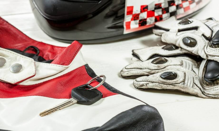 Crash pady Aprilii: jak zwiększają ochronę i styl motocykla